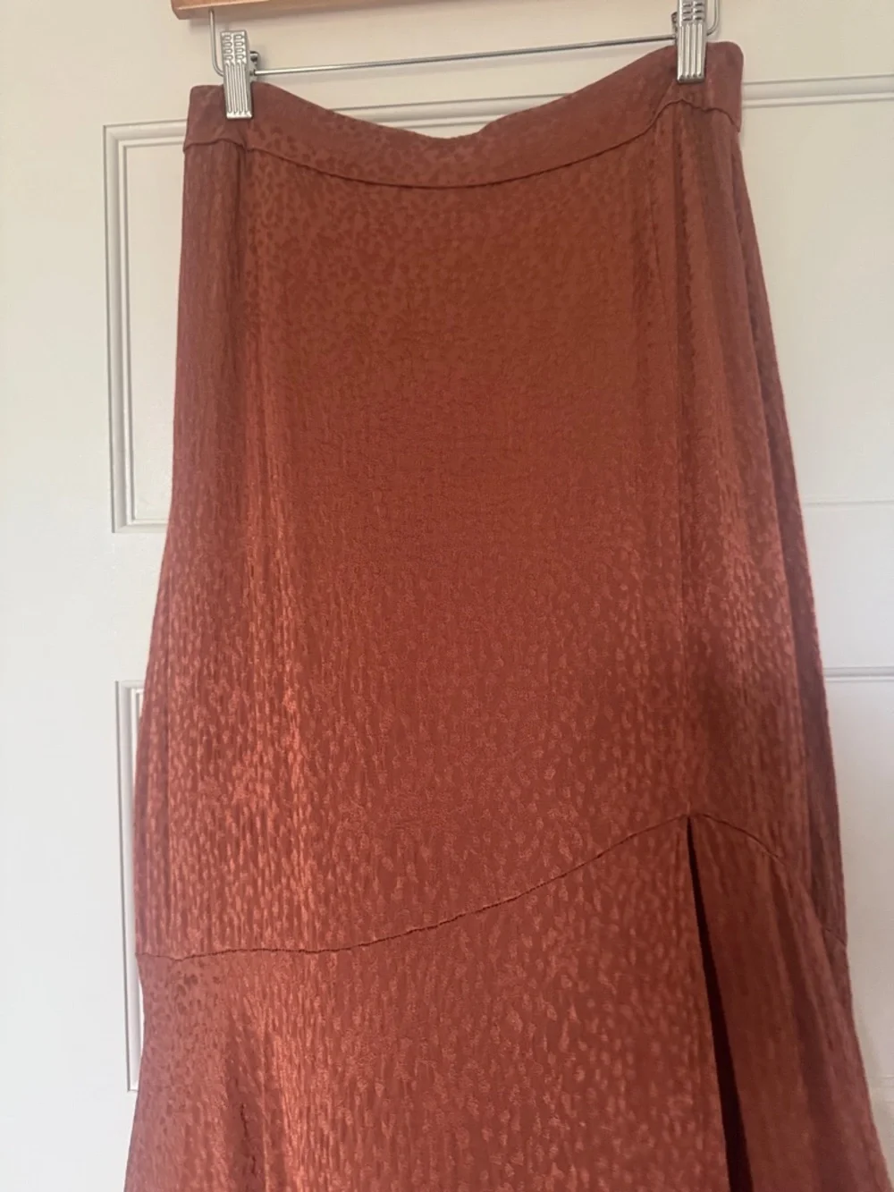 Madewell Flounce Hem Midi Skirt Cheetah Jacquard - Picture 5 of 12